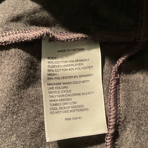 Reebok ColorBlock Performance Jacket - Picture 8 of 10